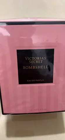 Victorias Secret Bombshell Eau de Parfum 100ml (New in Box) box pack