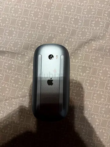 Apple Magic Mouse (2nd gen) in good working condition