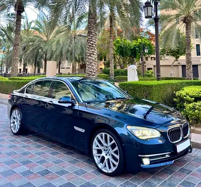 LOVELY BMW 7-Series ** 750LI KIT**  GCC Specs — Amazing Color — Full Options — Powerful Engine