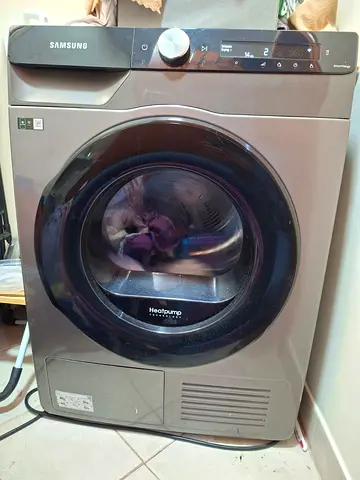 Samsung Smart Dryer (DV80T5220AX/GU) with Smartthings Wifi
