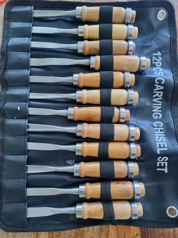 Chisel carving set