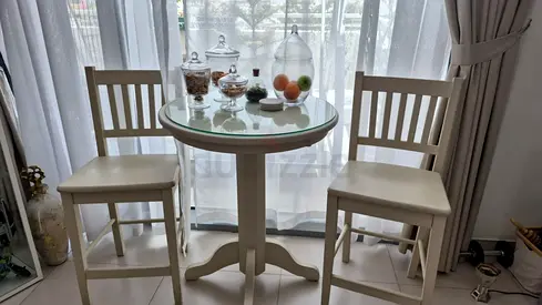 White Table and Chairs