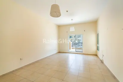 Spacious 1-Bedroom | Premium Amenities