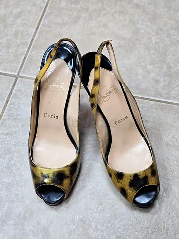Christian Louboutin shoes - Size EU 39