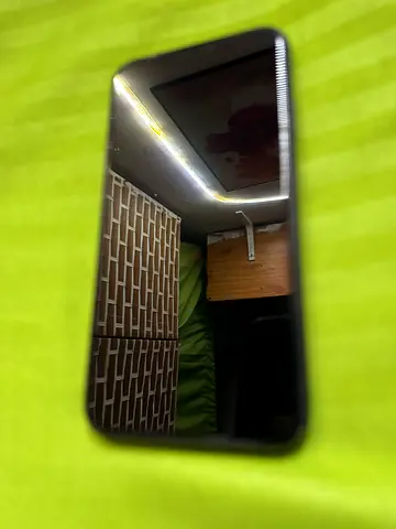 Apple iPhone 11 in Good Condition