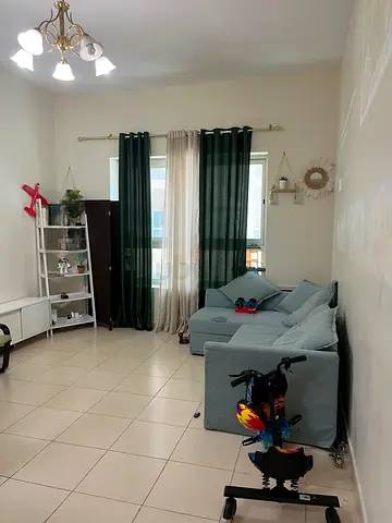 ✨ Furnished Executive Room Sharing – AED 2000 | All Bills Included ✨