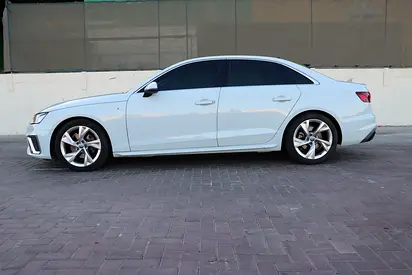Audi A4 35 TFSI S line, миниатюра 9