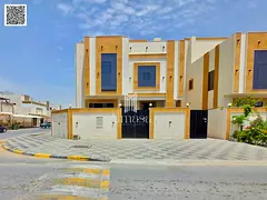 Corner villa at a bargain price 7 bedrooms 3 floors