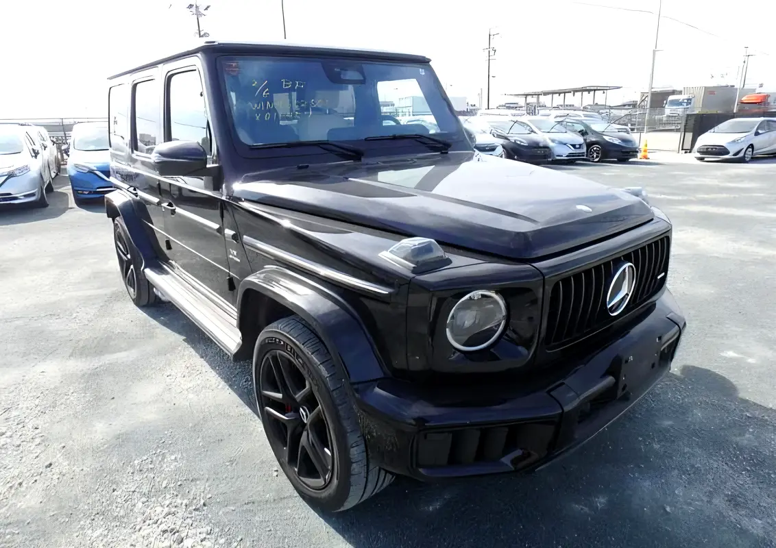 Mercedes-Benz G-Class 2025 — photo 1 of 11