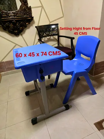Study Table and Chair (in Ajman)