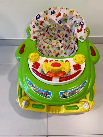 Lightweight Baby Walker with Play Tray and Padded Seat (Green)