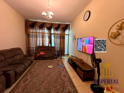 Resale of a 3-bedroom flat with an initial payment of 575,000 dirhams and the remainder payable in