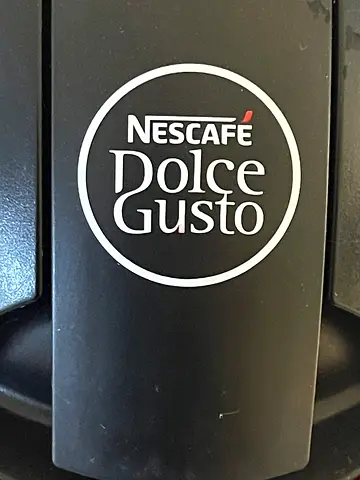 Nescafé Dolce Gusto Capsule Coffee Machine (Used)