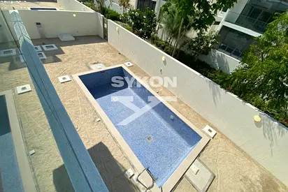 Huge Plot | 5BR Villa | Phase III | Ready To Move