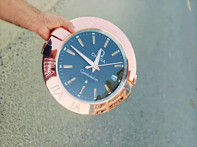 Wall clock omega