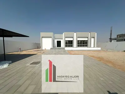 فيلا موديرن للايجار جديدة اول ساكن 4 غرف في العوير 1