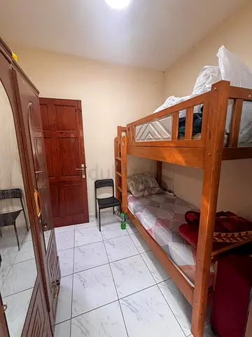 Executive Bed Space For Males - Near AbuBaker Metro