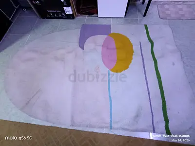 Soft pastel abstract area rug - light pink with colorful circles