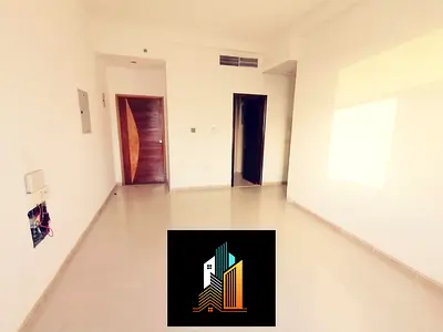 3BHK BIG APARTMENT // SAME LIKE 4BHK SIZE//CLOSE HALL // NO DIPOSIT // WITH MAID ROOM // NEAR BY PARK //RENT 55K