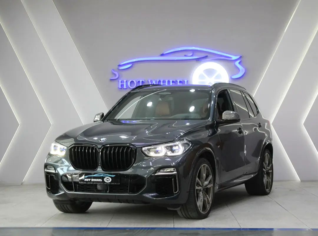 BMW X5 2021 — photo 1 of 18