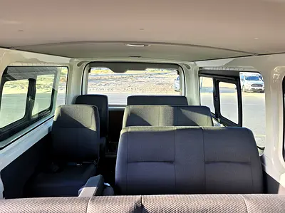 2026 Toyota HIACE 照片 18