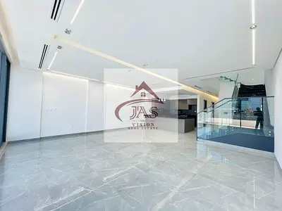 5 bed +Maids | 3600 sq. ft | Next to Park