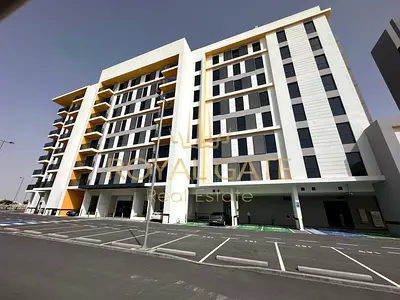 Smart Investment | High-Floor I Community Views