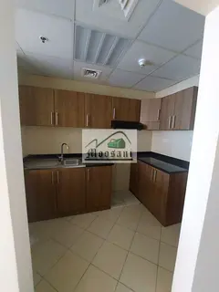 BIG SIZE 1BHK SEA VIEW WITH BUILTIN CABOARD +CAR PARK IN AJMAN ONE 5MIN WALK TO AJMAN BEACH