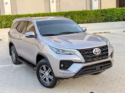 2017 Toyota FORTUNER 缩略图 19