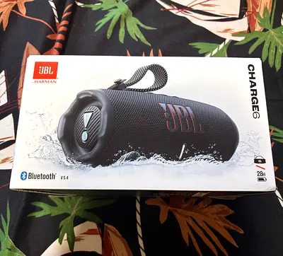 JBL Charge 6 Enjoy the Holiday with JBL Charge 6 Brand new Box Pack Multi Connect