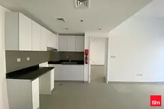 1 Bed Room | Great Layout | Mid Floor