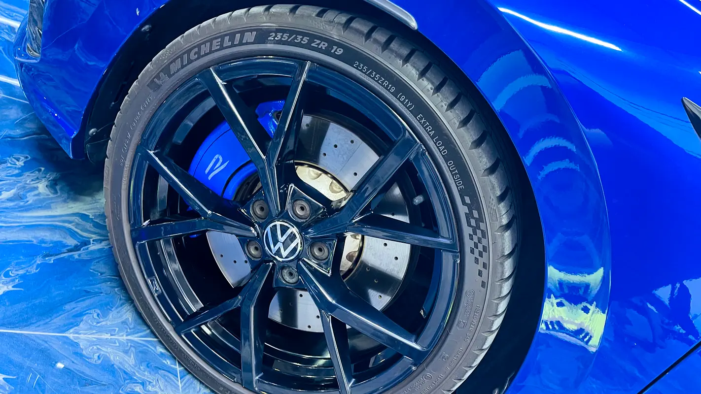 Volkswagen Golf R 2024
