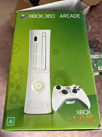 Xbox 360 Arcade console (original) with box