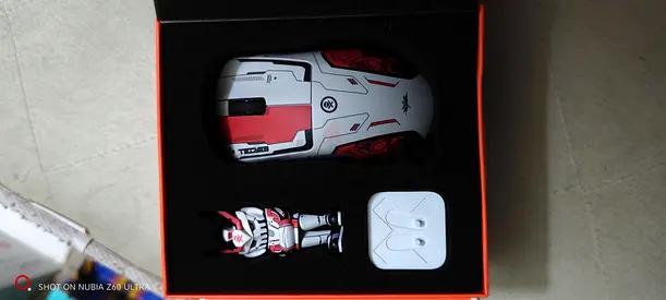 Gaming mouse 30k dpi /8k polling rate