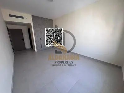 🏡✨ للإيجار – شقة أول ساكن بإطلالة بحرية مباشرة في عجمان ✨🏡