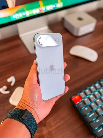 Apple iPhone 17 Air Pro (sky) - 1 cycle count Excellent Condition, 12 Months Warrtly (sim lock)