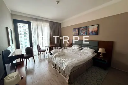 Middle Floor | Ready to Move In | Furnished