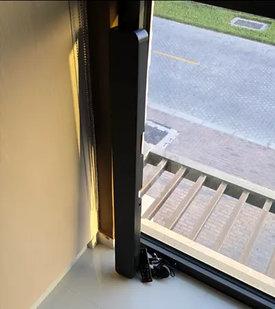 LG - SN5Y - Sound Bar Only