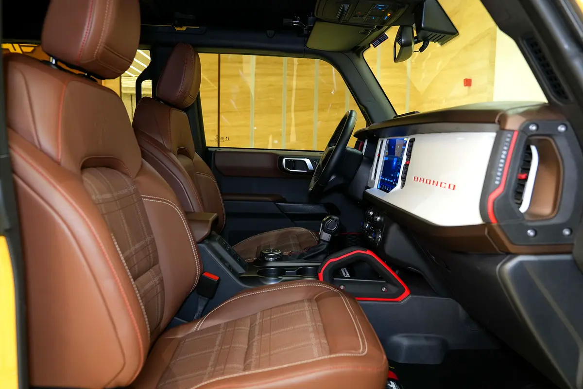Ford Bronco 2024