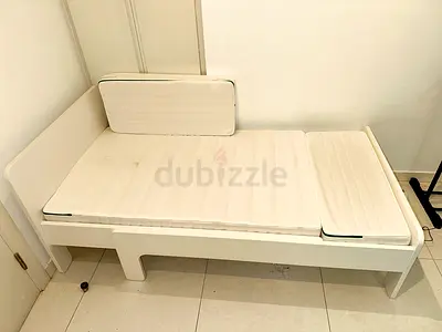 IKEA extendable kids bed with mattress