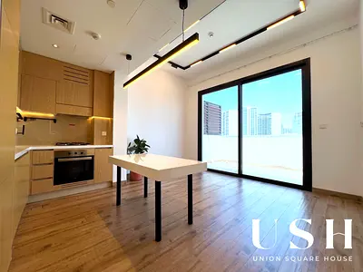 Park View | Premium Quality | Vacant