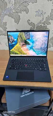 Lenovo Thinkpad T14s Gen 6 Ultra 7, 32GB , 500 Lenovo Warranty
