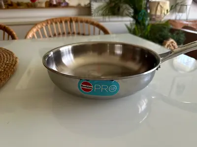 New Hawkins pro triply stainless steel frying pan 22cm