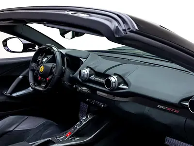 2023 Ferrari 812 GTS — миниатюра 10