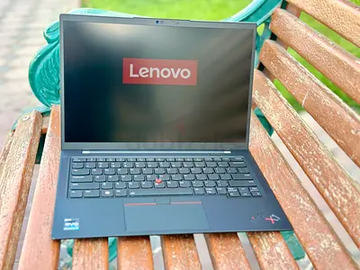 Lenovo X1 Carbon, 12th Gen Core i7
