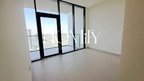 Premium Finishes | Kitchen appliances | High Floor