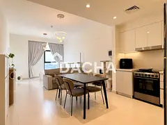 HOT DEAL I LARGEST 1 BR | MID FLOOR | 740 Sqft