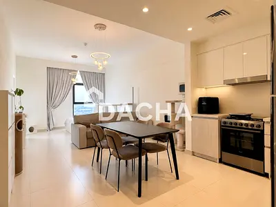 HOT DEAL I LARGEST 1 BR | MID FLOOR | 740 Sqft