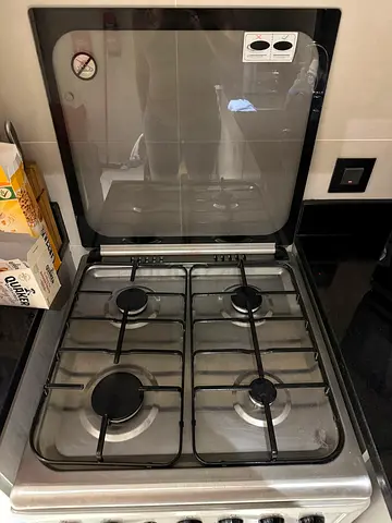 Super General Gas Cooker  Oven 60x60 Stainless Steel – Excellent Condition