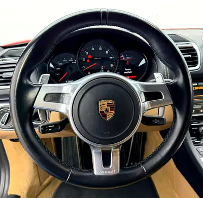 صورة 7 لـ 2016 Porsche 718